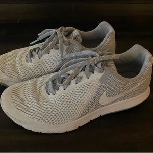 Nike size 8 shoes